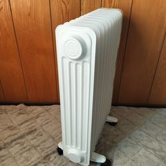 アイリスオーヤマ オイルヒーター 8畳 省エネ POH-1210KS-Wの画像