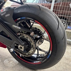 cbr1000rr-r の画像