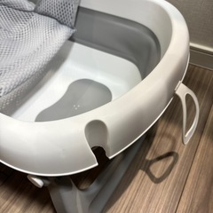 ベビーバス　折り畳み　水温計付きの画像