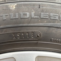 スタッドレスタイヤ・ホイール　VWゴルフトゥーランの画像