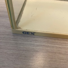 GEX 水槽 フタなしの画像
