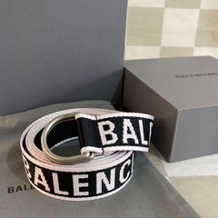 BALENCIAGA バレンシアガ Dリングロゴベルトの画像
