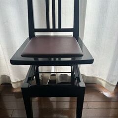 自宅（足立区）引き取り　背もたれ　ヤマハピアノ　椅子　高さ調整機構付き　座の部分：横３９×奥行３８×高さ４３から５５（高さ調整可能）ｃｍの画像