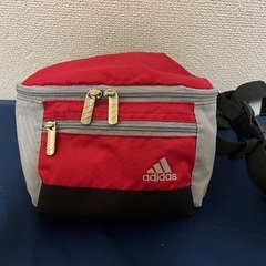UNIQLO防寒着黒XL adidasバックウエストポーチの画像
