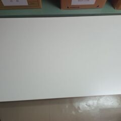 IKEAデスク中古の画像