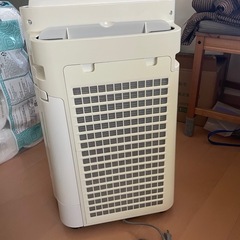 加湿器(SHARP)の画像
