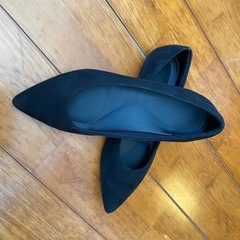 ポインテッドトゥ フラットシューズ パンプス ブラック 23cm の画像