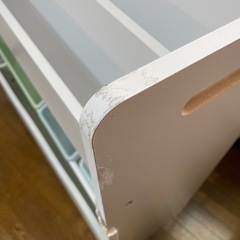 【現状品 】本棚 おもちゃ 箱 トイザらス オリジナル絵本＆おもちゃ収納ラック キャスター付きワゴン （ホワイト） ベビーザらス限定 の画像