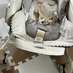 combi 
ハイローチェアの画像