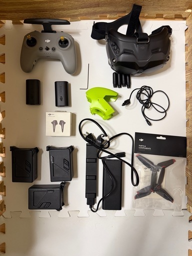 DJI FPV ドローン