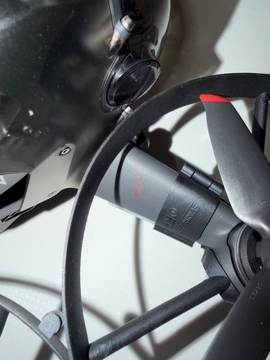 DJI FPV ドローン