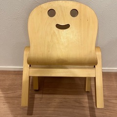 ヤトミ　キコリの小イス ブラウン ナチュラル 茶色の画像