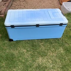 大型クーラーの画像