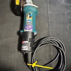 マキタ サンダー 左利き 中古品＆保冷剤ベスト新品＆ミニバッグセット♪の画像