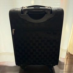 スーツケースの画像