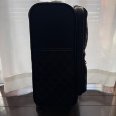 スーツケースの画像