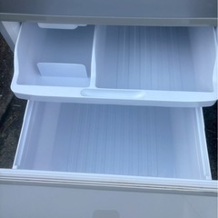 SHARP冷蔵庫 SJ-W351C-S 2017年製の画像