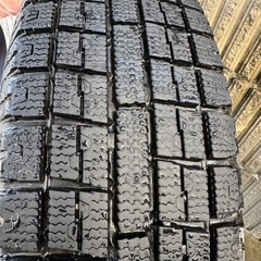 【受渡決定】165/70R14 スタッドレスタイヤの画像