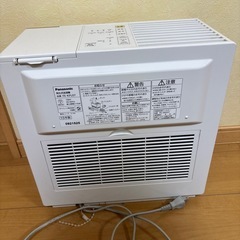 パナソニック　加湿器　気化式の画像