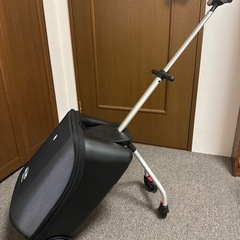 多機能スーツケースの画像