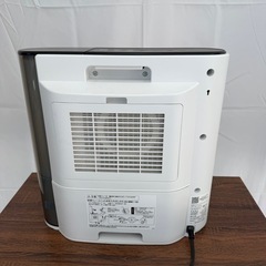 【美品】　SHARP シャープ 加湿セラミックファンヒーター HX-RK12 2022年製 ホワイト プラズマクラスター 暖房機器の画像