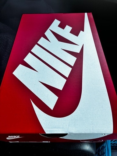 NIKE新品スニーカー