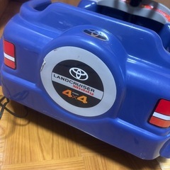 子供が乗れる電動車　ランクル　TOYOTAの画像