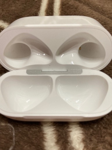 Apple AirPods4