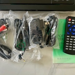 Yoton ポータブルDVDプレーヤー YD105の画像