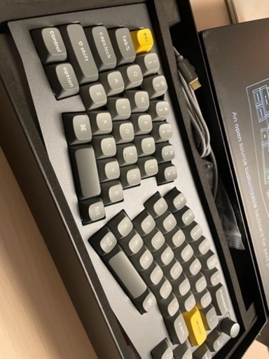 元値5万円　Keychron Q8 (アリスレイアウト）メカニカルキーボード