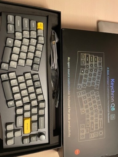 元値5万円　Keychron Q8 (アリスレイアウト）メカニカルキーボード