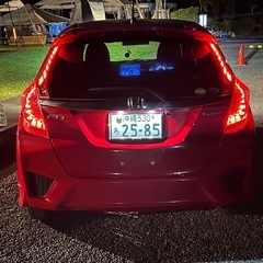 フィットハイブリッドの画像