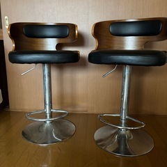 昇降式バーチェア合皮の画像