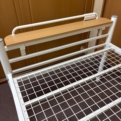 パイプベッドの画像