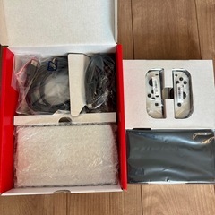 【中古美品】Nintendo Switch 有機ELモデル ホワイト 本体 ニンテンドースイッチ※付属品ありの画像