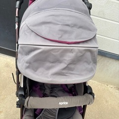 アップリカ　ベビーカーの画像