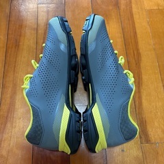 シマノ　サイクリングシューズの画像