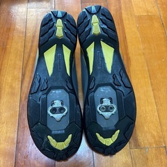シマノ　サイクリングシューズの画像