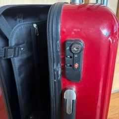 キャリーケースの画像