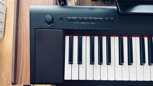 値下げしました‼️
YAMAHA 61鍵盤キーボードNP-15B