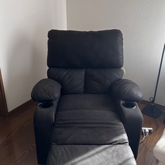 折りたたみ椅子の画像