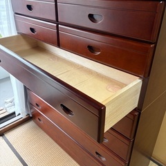 天然木製　7段チェストの画像