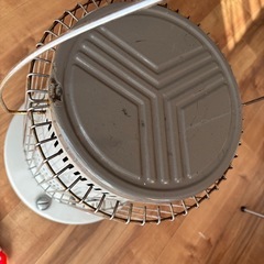 石油ストーブの画像