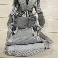 ベビービョルン 抱っこ紐の画像