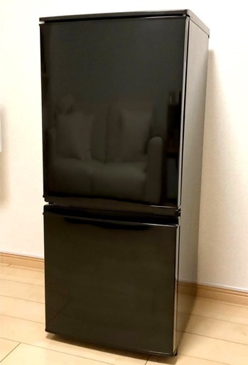 (送料無料) 2021年 極美品 冷蔵庫 SHARP 137L 霜取り不要 どっちもヒンジ ⑤