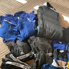 サッカー練習着　　120〜140の画像