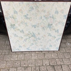 こたつのテーブルの画像