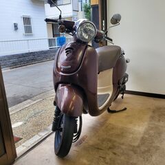 福岡❣ジョルノ　セル１　メットイン　原付　５０ｃｃ　４スト　女子人気　通勤通学🏍かわいい茶色の画像