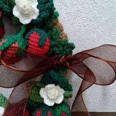 いちご　苺リース飾り　の画像