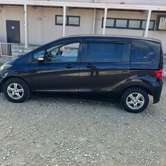 2009年式フリードの画像